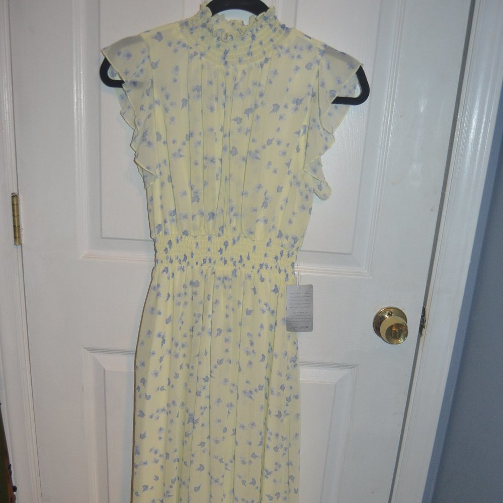NWT MELLODAY Light Yellow Blue Floral Maxi Size X-Small